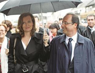 Hollande’s son hits at his dad’s partner