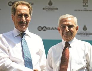 Renovation of iconic center begins