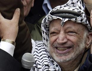 Arafats widow to lodge legal complaint over poison claim