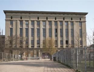 Clubs face closure with new music royalty system