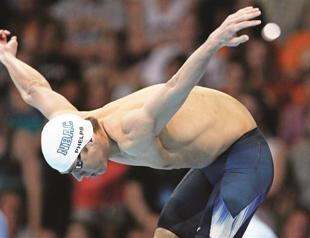 Phelps primed to peak in London Olympics