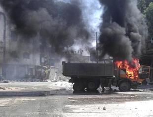 Syrian forces assault Damascus, Aleppo