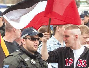 Killings force German intel chief to resign