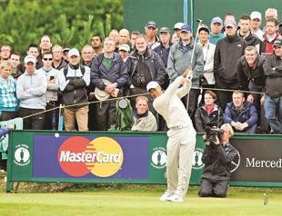 Great Scott takes lead at British Open