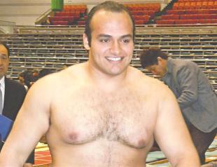 Arab wrestler says fast ‘no problem’