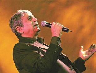 Macias to play for Istanbul audience