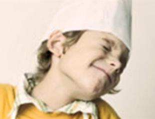 Children learn to make crepes