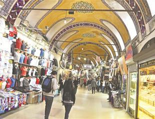 British, Saudis, Azeris spend most in Turkey