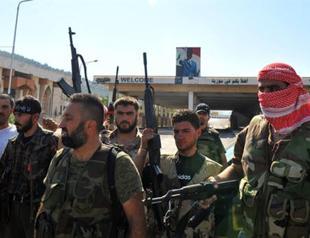 Syrian general, four colonels cross into Turkey