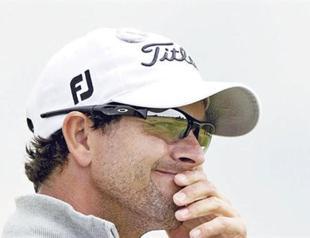 McIlroy misfires amid tricky conditions at Open