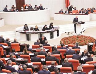 Worker killed during repair of Parliament