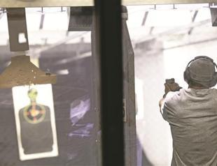 Obama vows to gun tackle gun violence