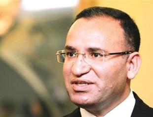 AKP seeks support for presidential system