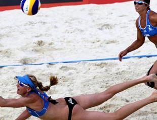 US duo hopes royal glory