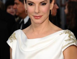 Bullock celebrates 48th birthday