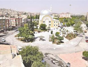 Syrians boosting property market in southern city