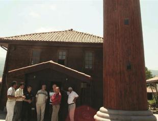 Old mosque sold to baker for firewood