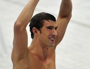Phelps underscores greatness with 19th medal