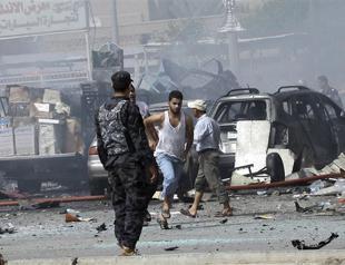 Attacks on Iraq checkpoints kill eight: officials