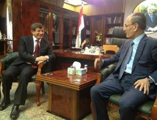 Turkish foreign minister visits Kirkuk