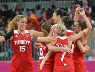 Turkey holds off Czechs 61-57 in Olympic play
