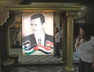 Sacked premier flees overseas from Syria