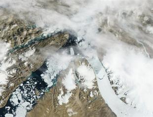 NASA says 97 percent of icy islands surface thawed in July