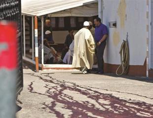 Pig head stirs uproar in France