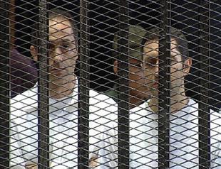 Judge orders Mubarak sons detained in new case