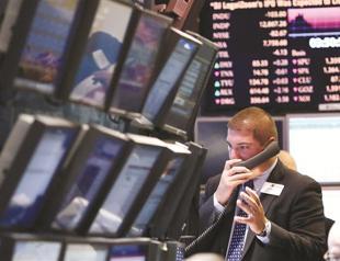 Spain, Italy reject bailout; ECB head Draghi insists on single currency