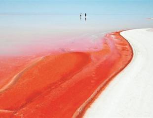 Scientists solve the Salt Lake’s crimson mystery