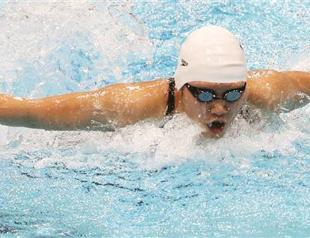 Female athletes push to close sporting gender gap