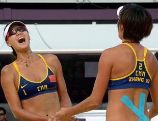 Cheerful Chinese get Russian revenge in beach volley