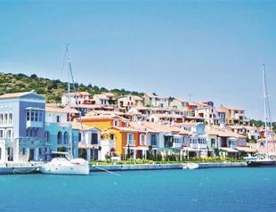 No land for Syrians, coasts closed for Greeks