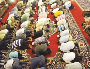 Survey shows majority of Turks are devout believers