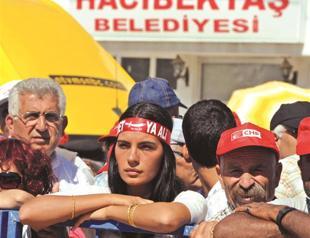 Leaders praise Alevi mystic in Hacı Bektaş