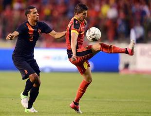 Everton swoop for Belgian striker Mirallas