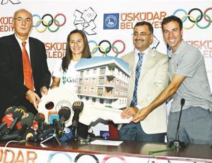 Athletes gets first bonus for historic gold medal