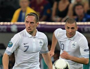 French footballers to face judge in prostitution probe