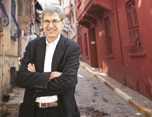 Pamuk receives award from Chinese platform