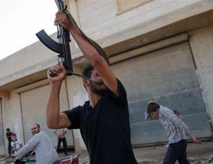 Syria rebels warn they will turn to Qaeda if West fails them