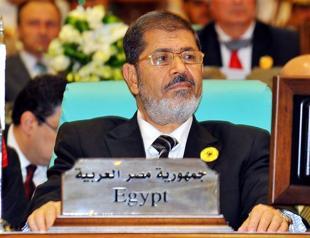 Morsi to visit Tehran in historic trip