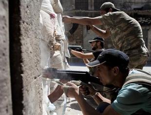 Western spies helping Syria rebels: reports
