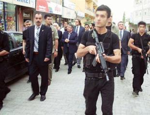 Şahin visits Hakkari under tight security