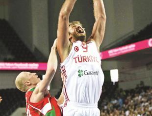 Turkey meets Italy in Euro qualifiers