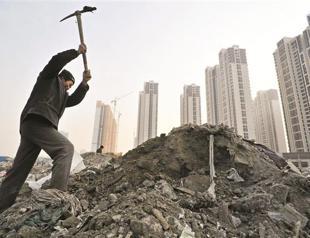 China to put $240 bln into city