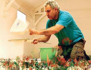 Sotheby’s set to make outdoor sculpture sale in Asia