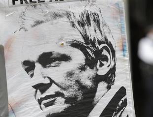 Ecuador calls on UK to retreat on Assange