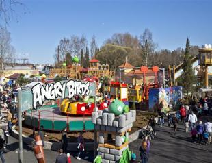 Angry Birds plans China theme park, retail outlets