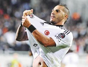 Troubled Beşiktaş hosts Galatasaray